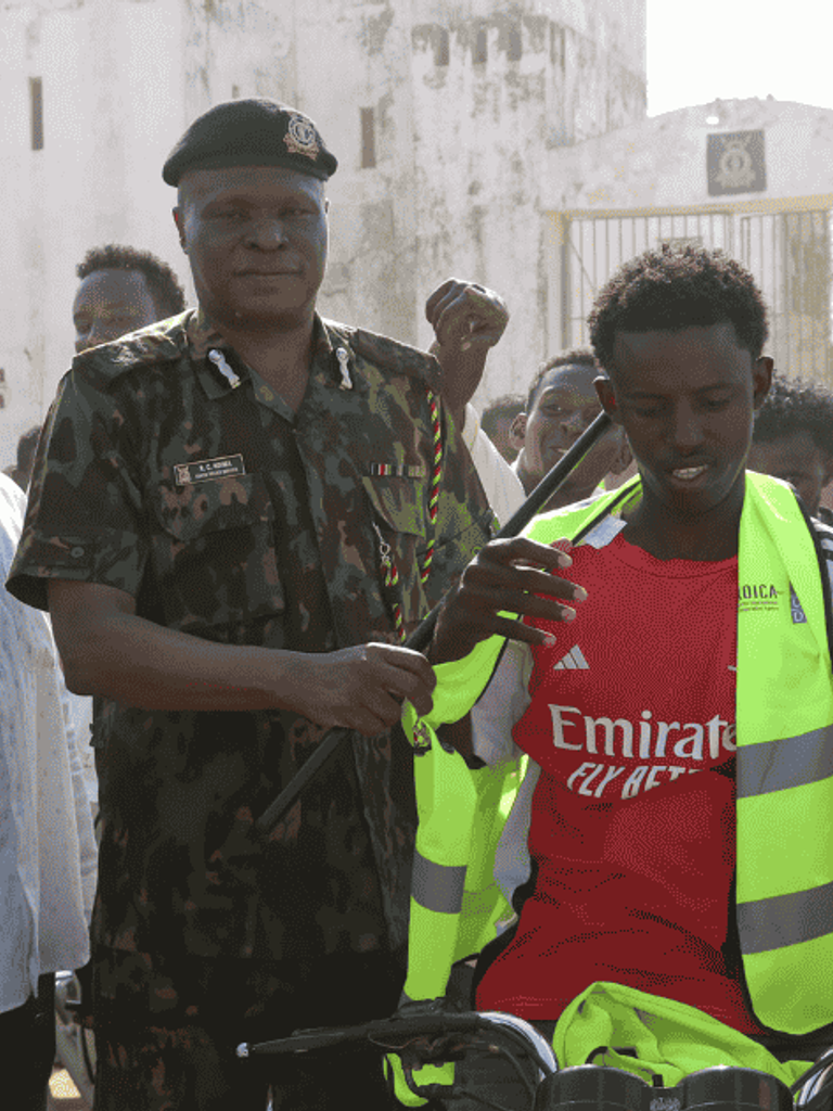 A8831 Purple Yellow Orchid Hang Flower Row Floor Floral Wedding Backdr –  Angela Flower, image size:768x1024